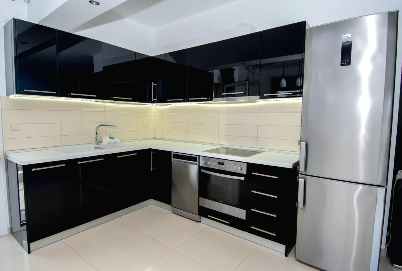 Aparthotel Mistral Luxury Living Néa Péramos Exteriér fotografie
