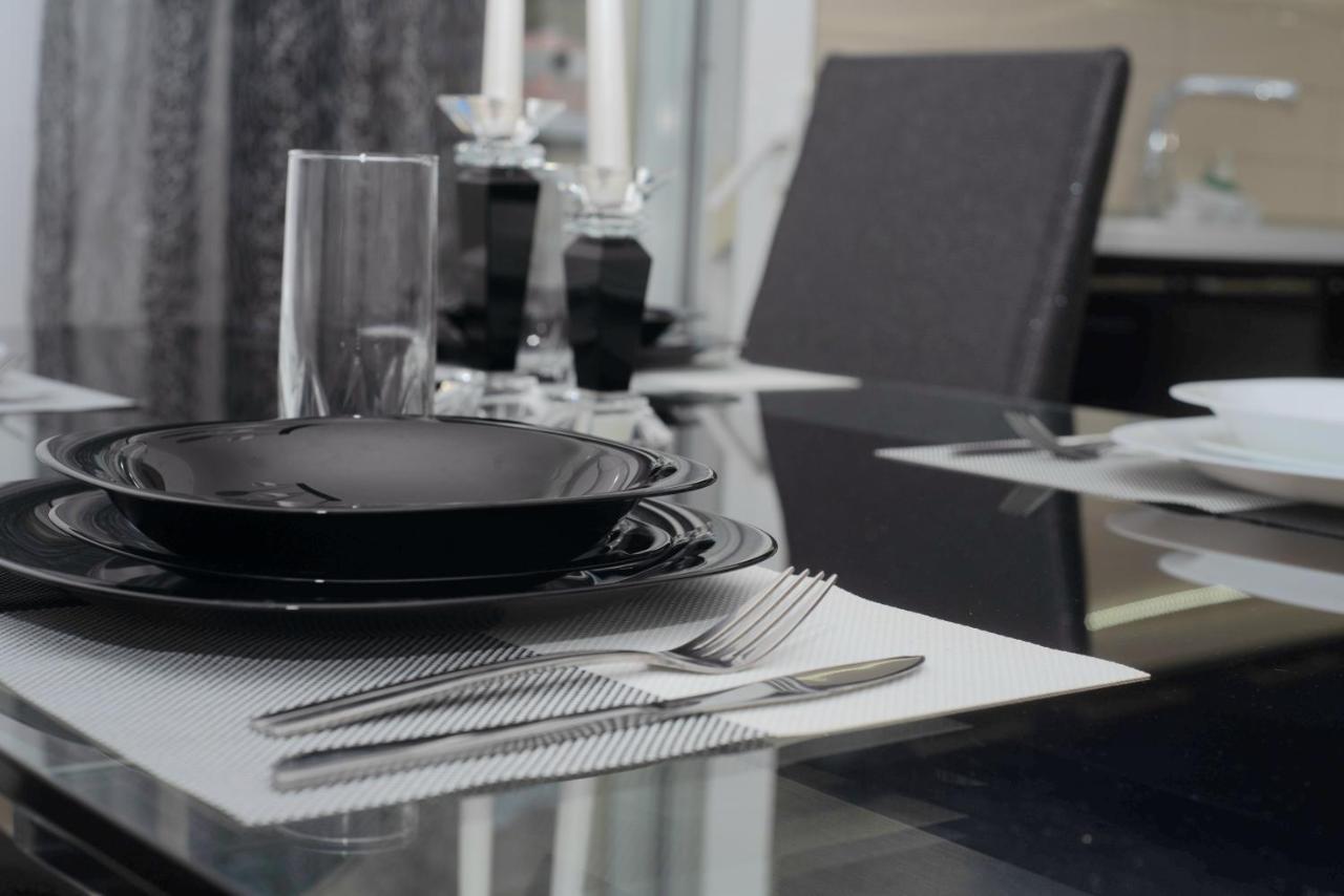 Aparthotel Mistral Luxury Living Néa Péramos Exteriér fotografie